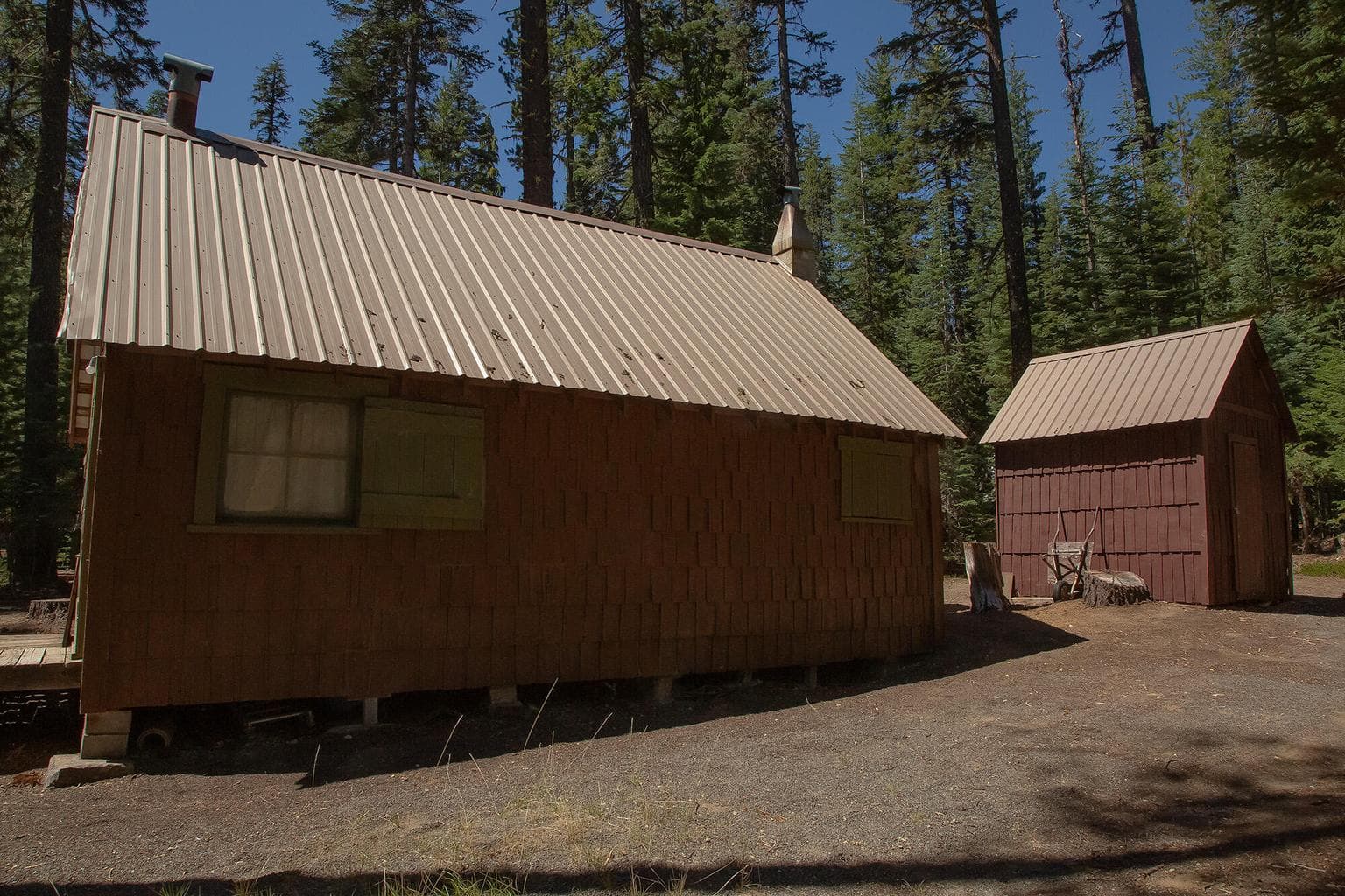 Photo of 39 Diamond Lake 2 of 16