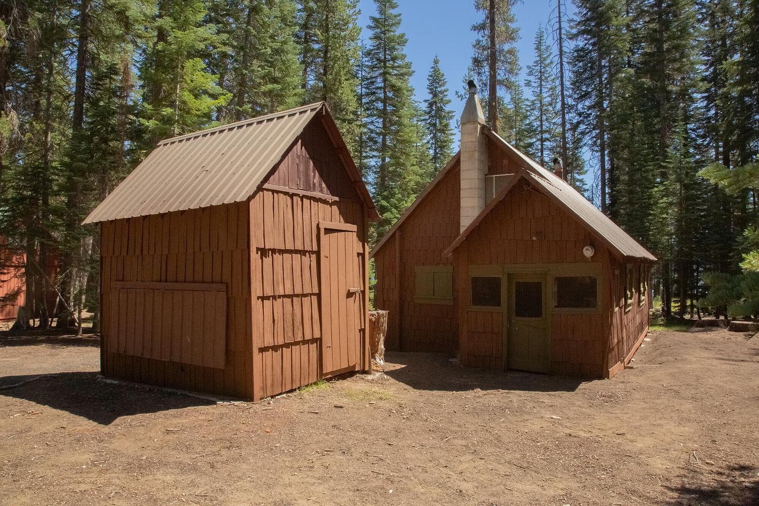 Photo of 39 Diamond Lake 3 of 16