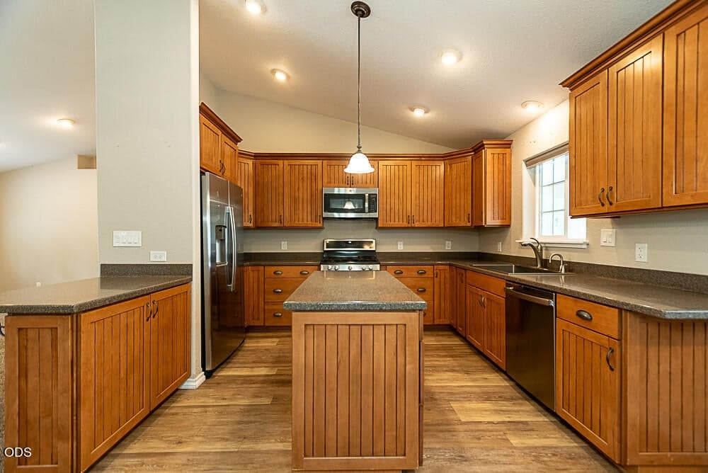 Photo of 1713 Stetson Court 13 of 65