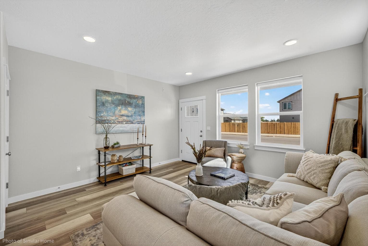 Photo of 2831 NW Sterling Drive 11 of 18