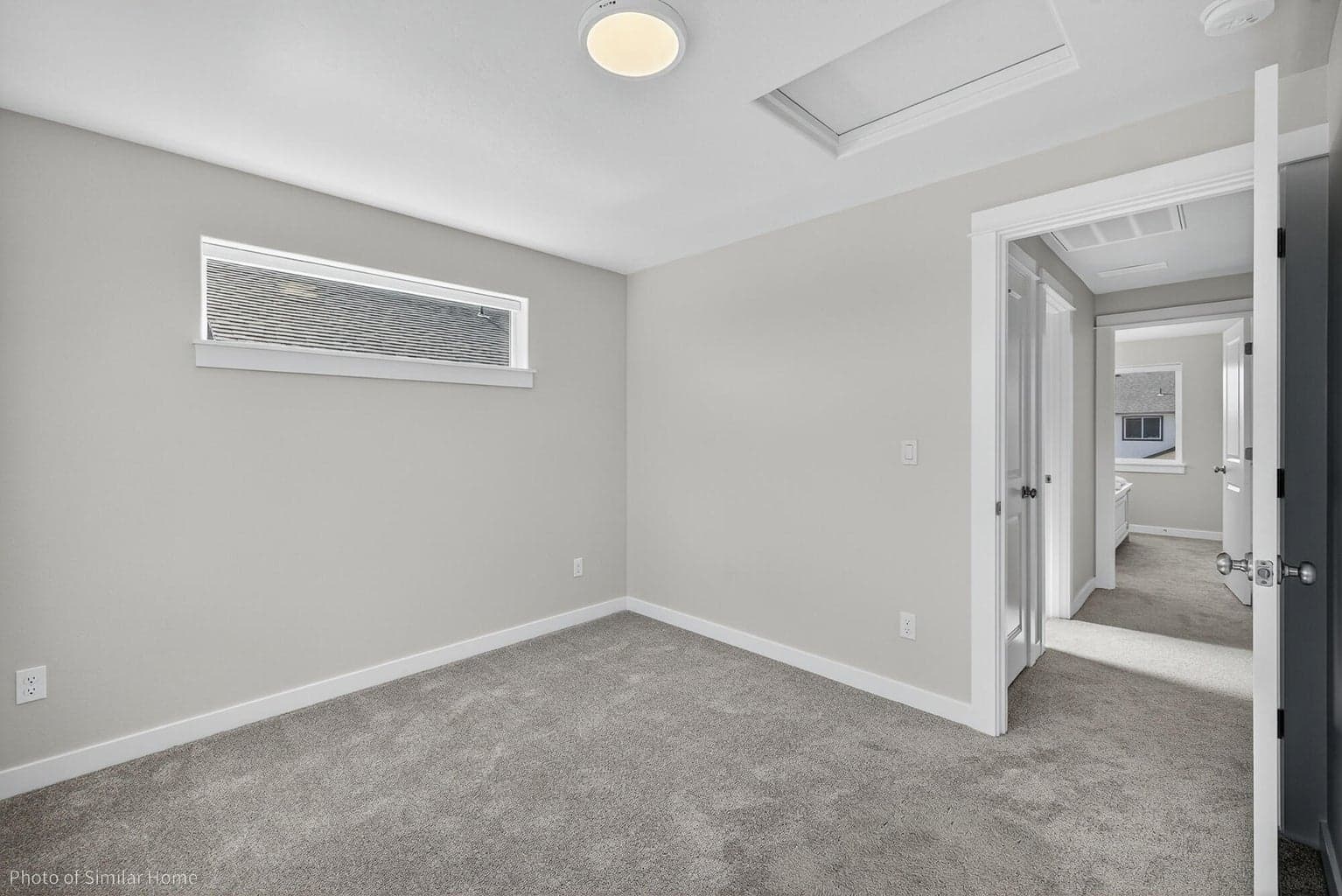 Photo of 2831 NW Sterling Drive 16 of 18