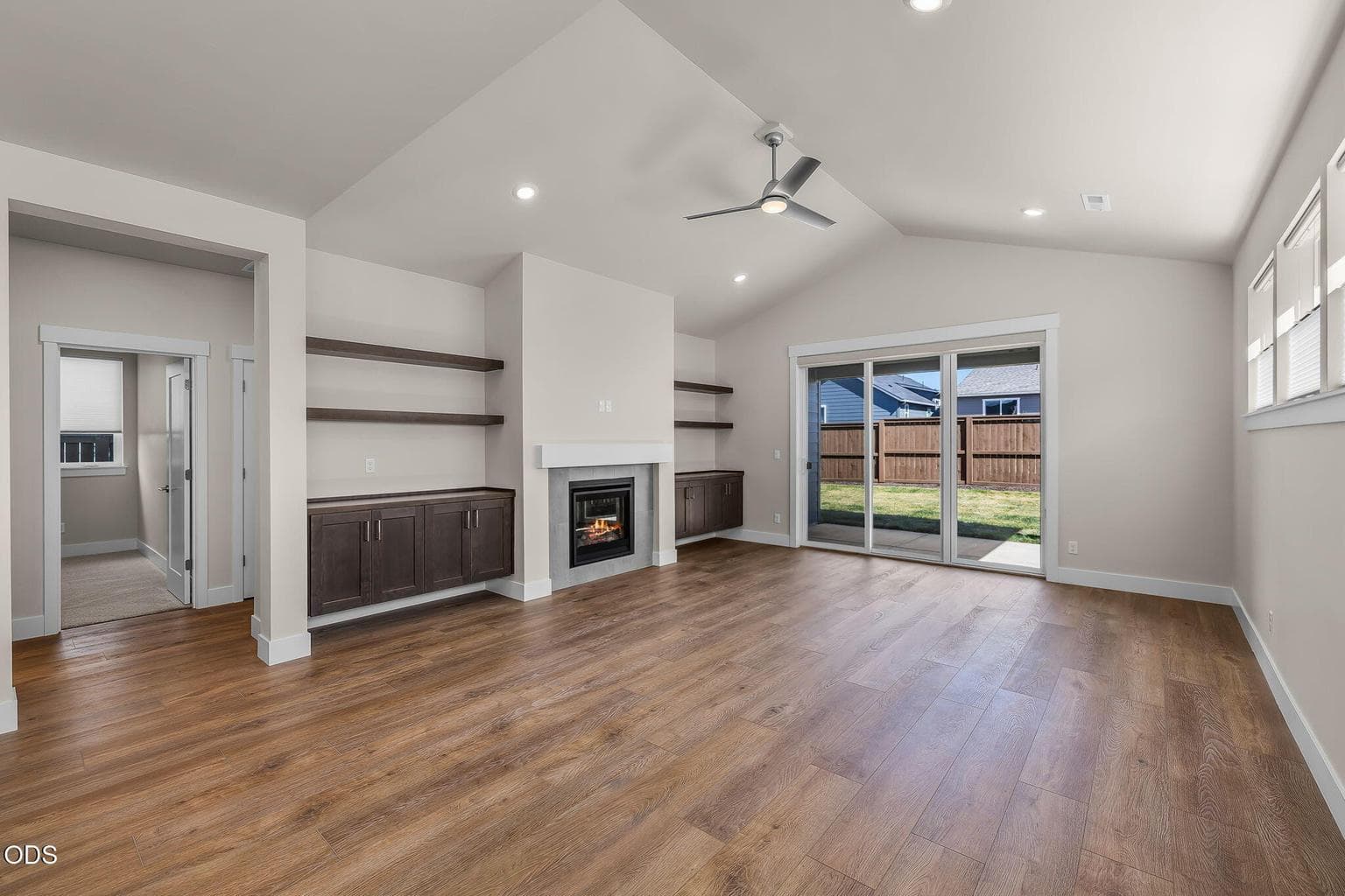 Photo of 61136 NE Cobalt Street 13 of 39