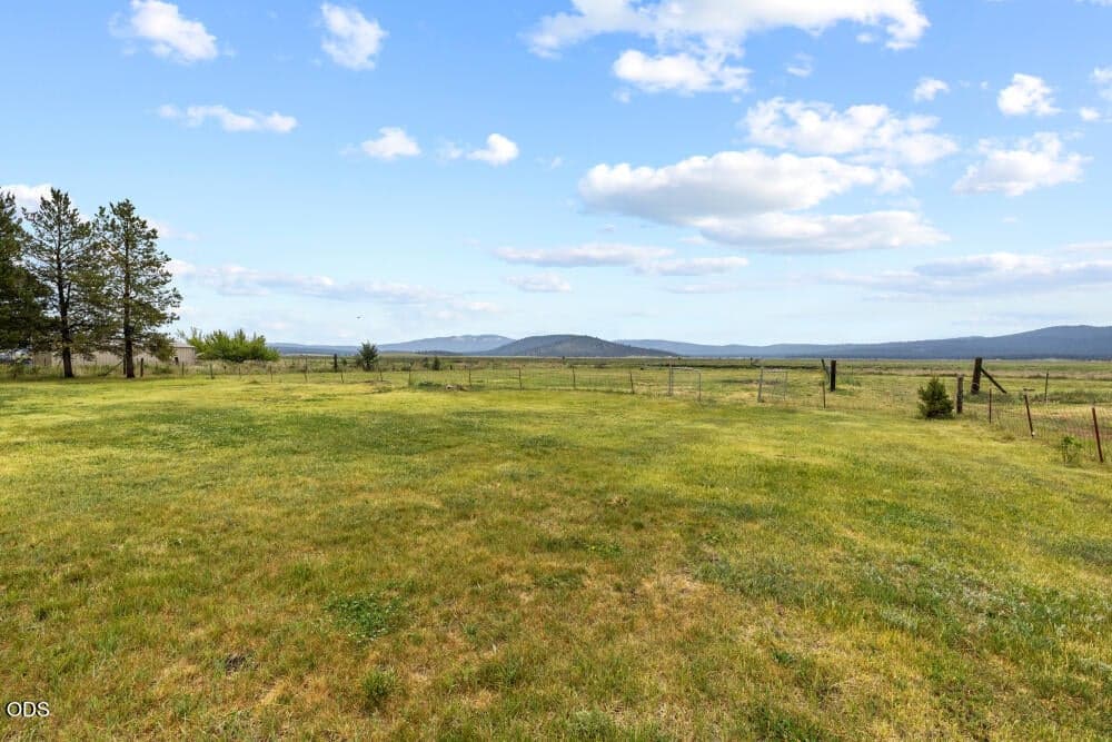 Photo of 33228 Malheur 4 of 63