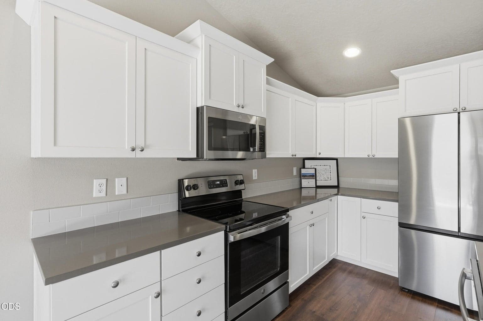 Photo of 1785 W Williamson Avenue 10 of 38