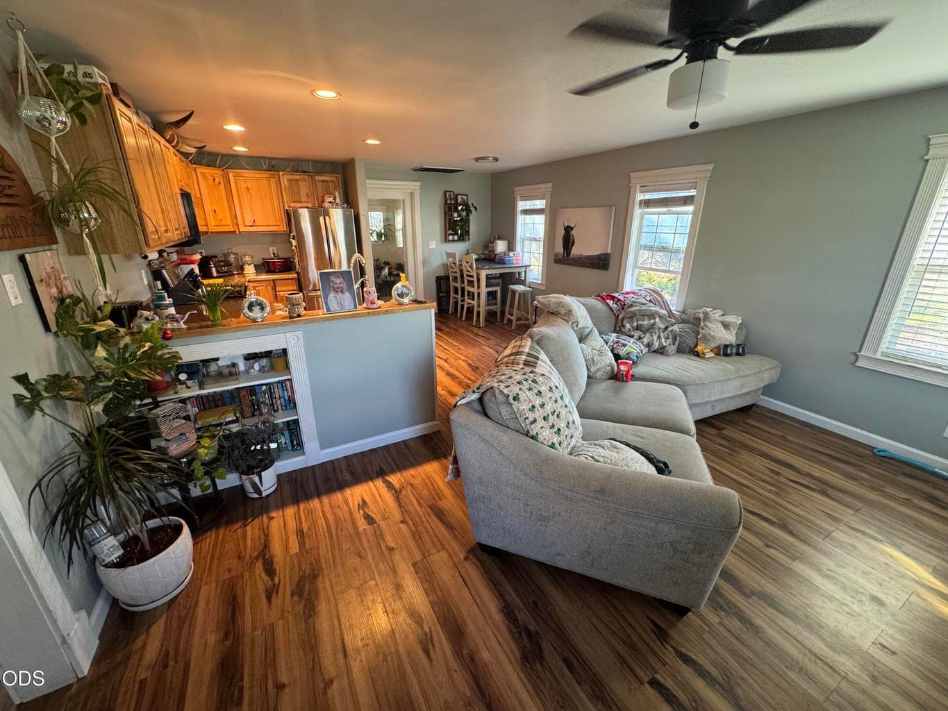 Photo of 4710 Hilyard 5 of 23