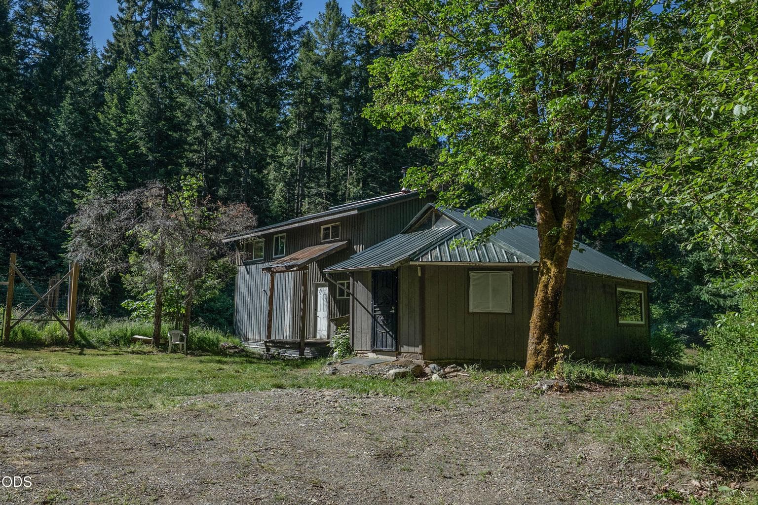Photo of 8245 Jumpoff Joe Creek 1 of 1