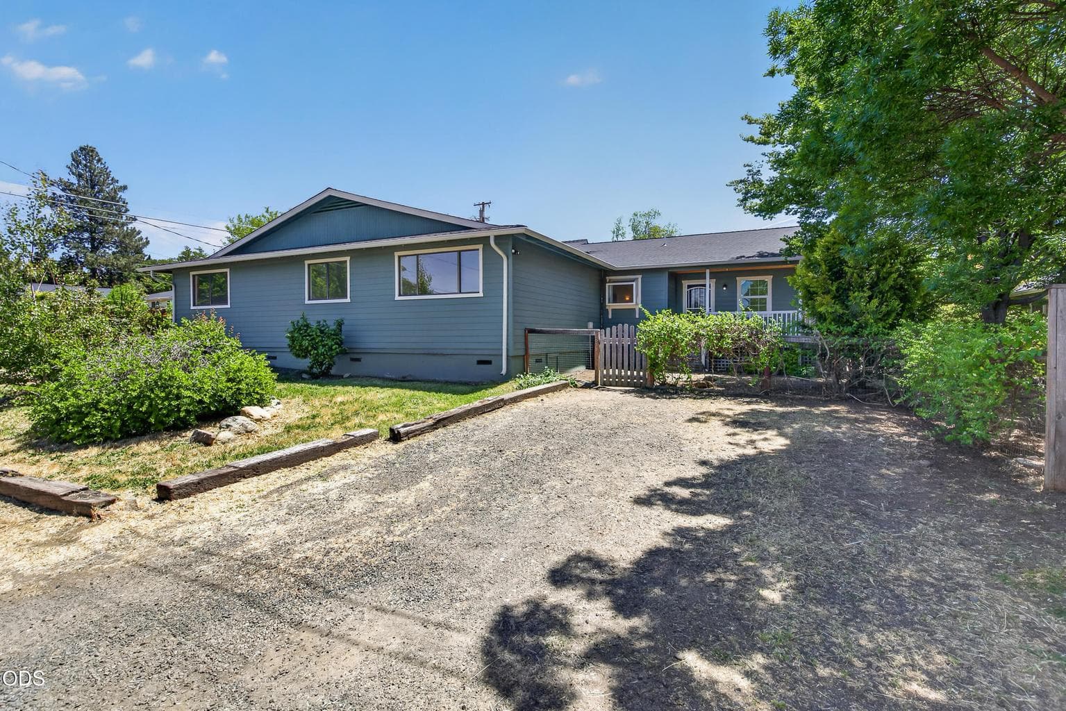 Photo of 502 B 3 of 27