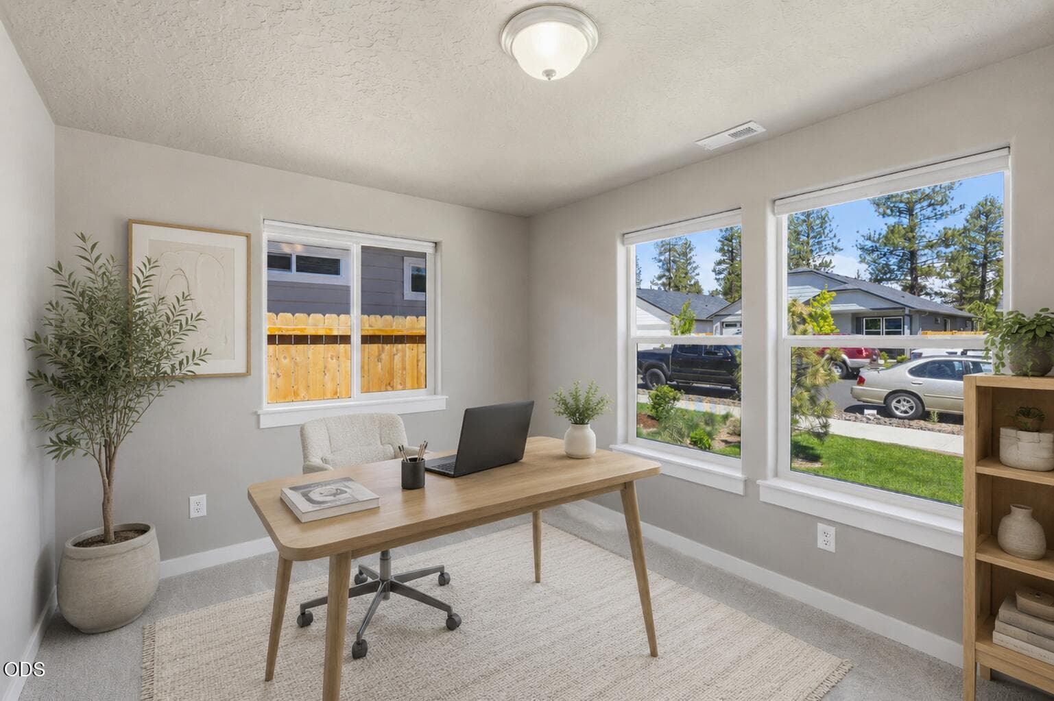 Photo of 1785 W Williamson Avenue 24 of 38