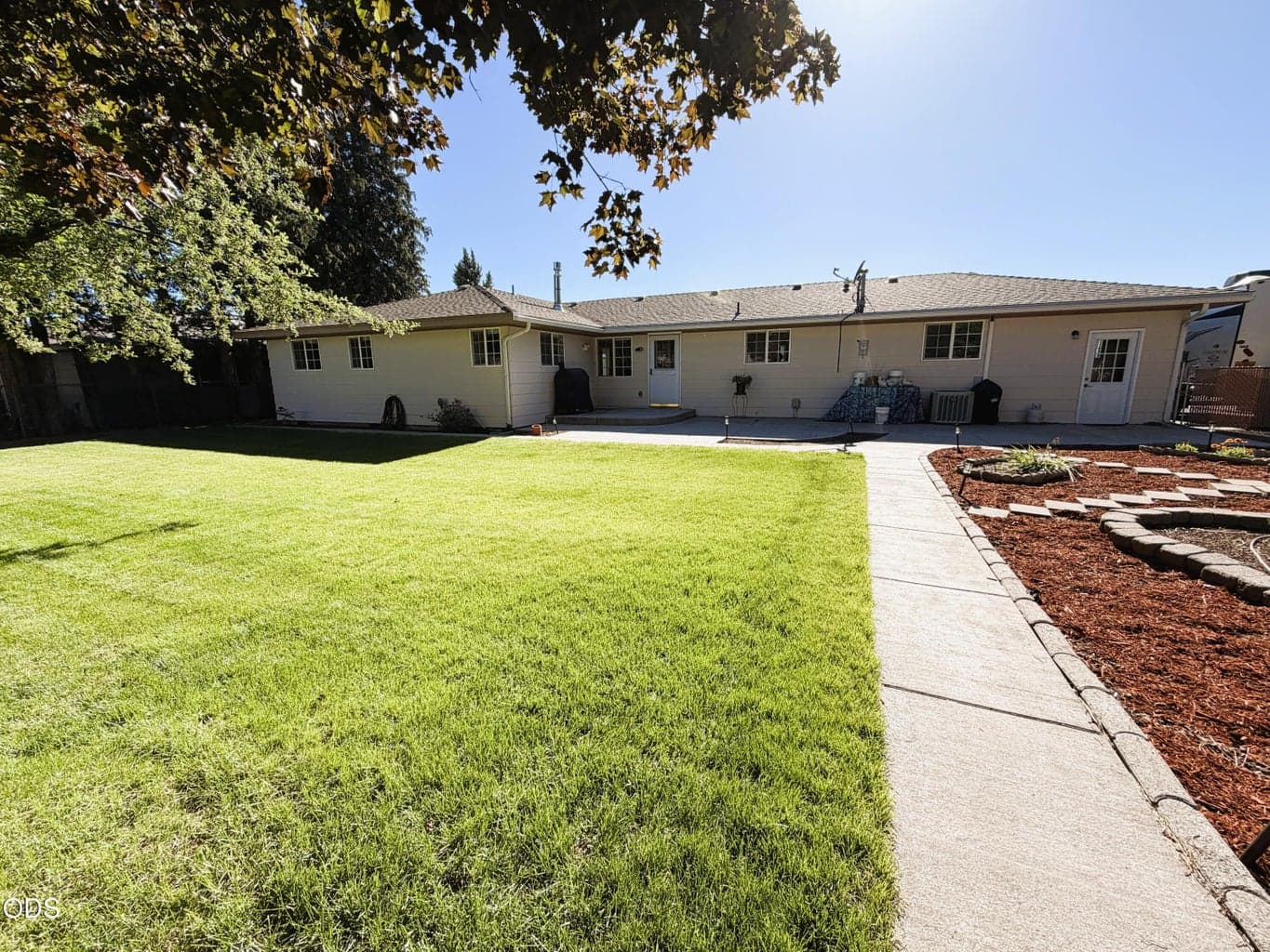 Photo of 4429 Sycamore 3 of 40