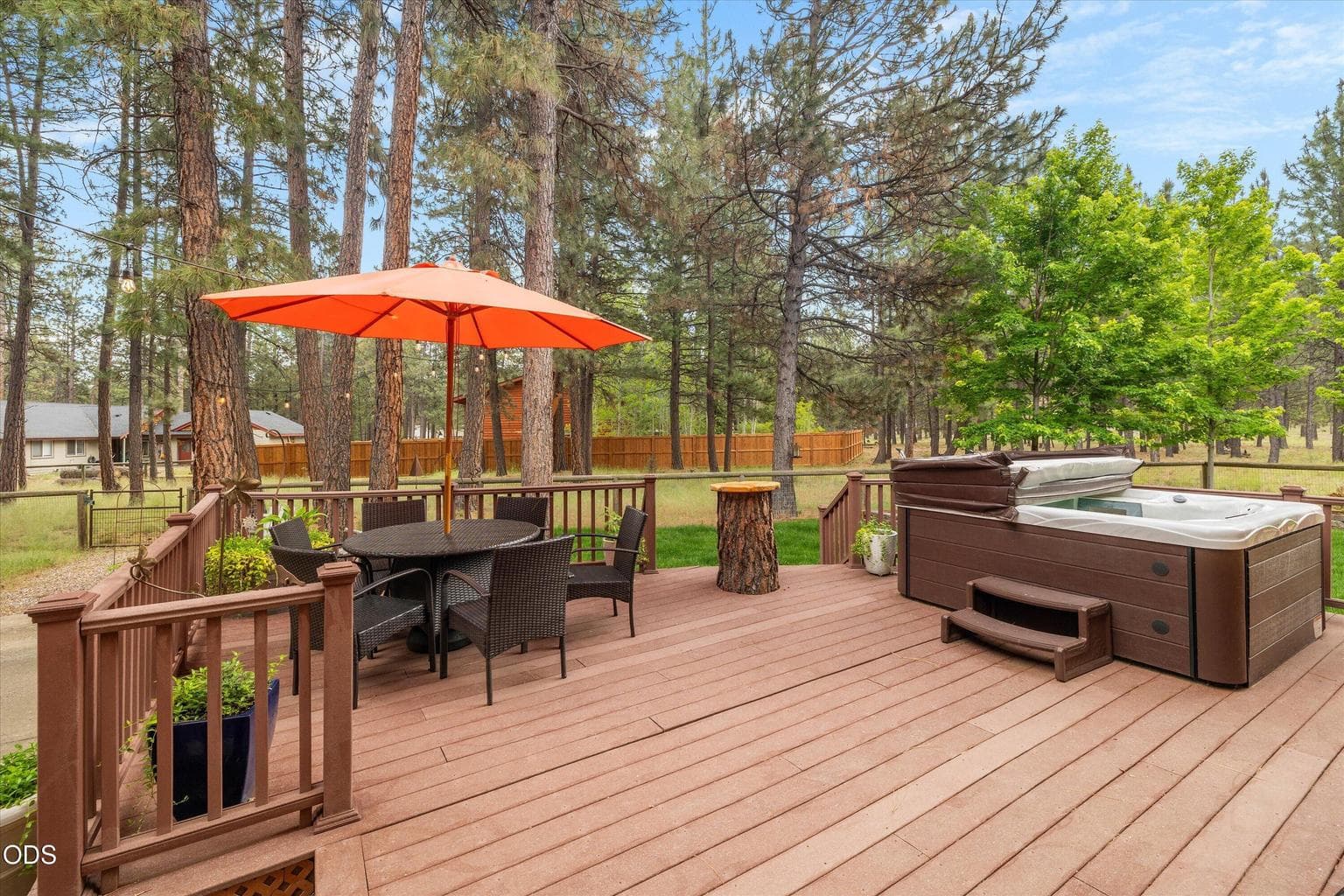 Rear deck with stairs to the fenced yard to play catch or fetch! Hot tub hook up available.