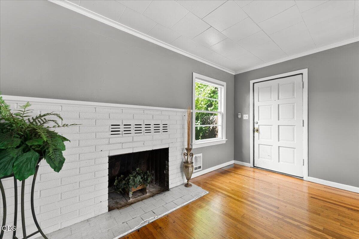 Photo of 214 Columbus 3 of 30