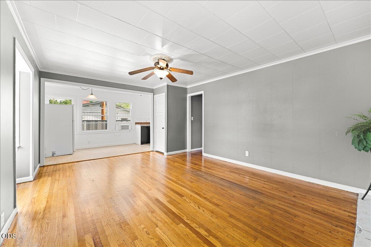 Photo of 214 Columbus 4 of 30