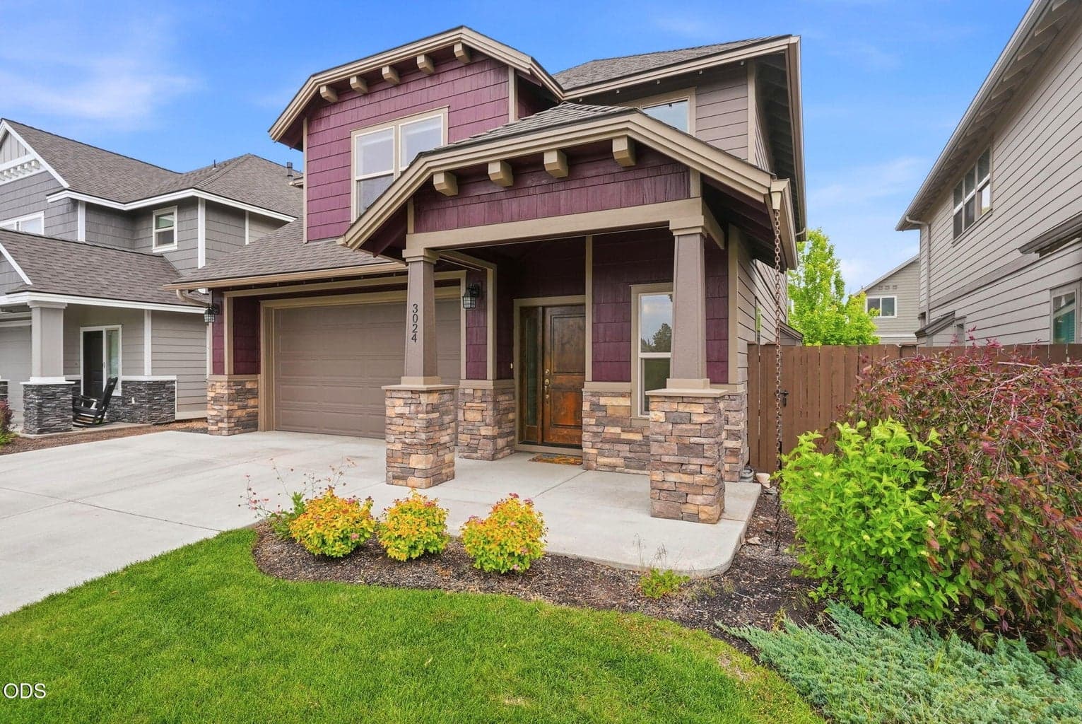 Photo of 3024 Flagstone 1 of 36