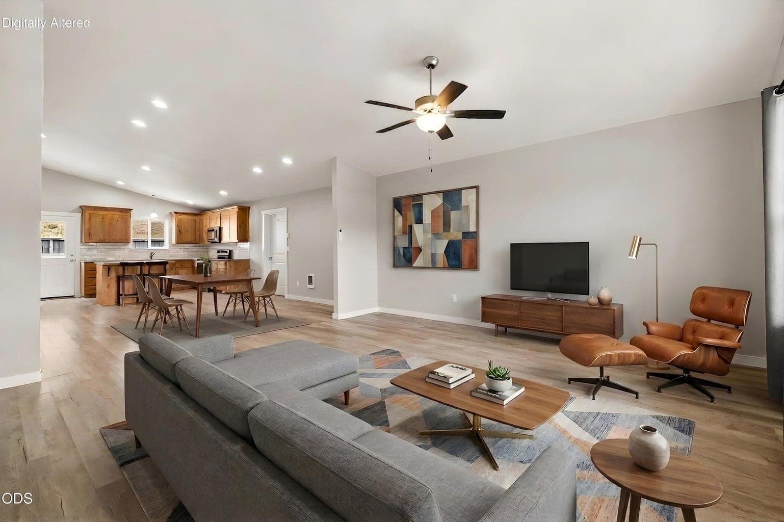 Photo of 1023 Crista 3 of 31