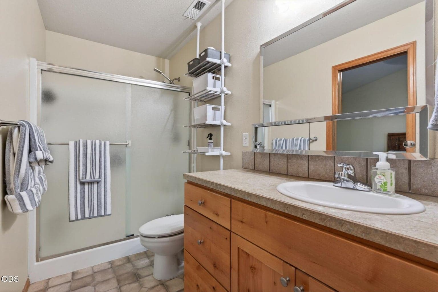 Photo of 20696 Barton Crossing Way 29 of 44