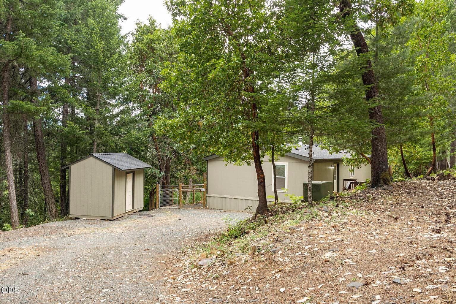 Photo of 308 Limpy Creek 1 of 50