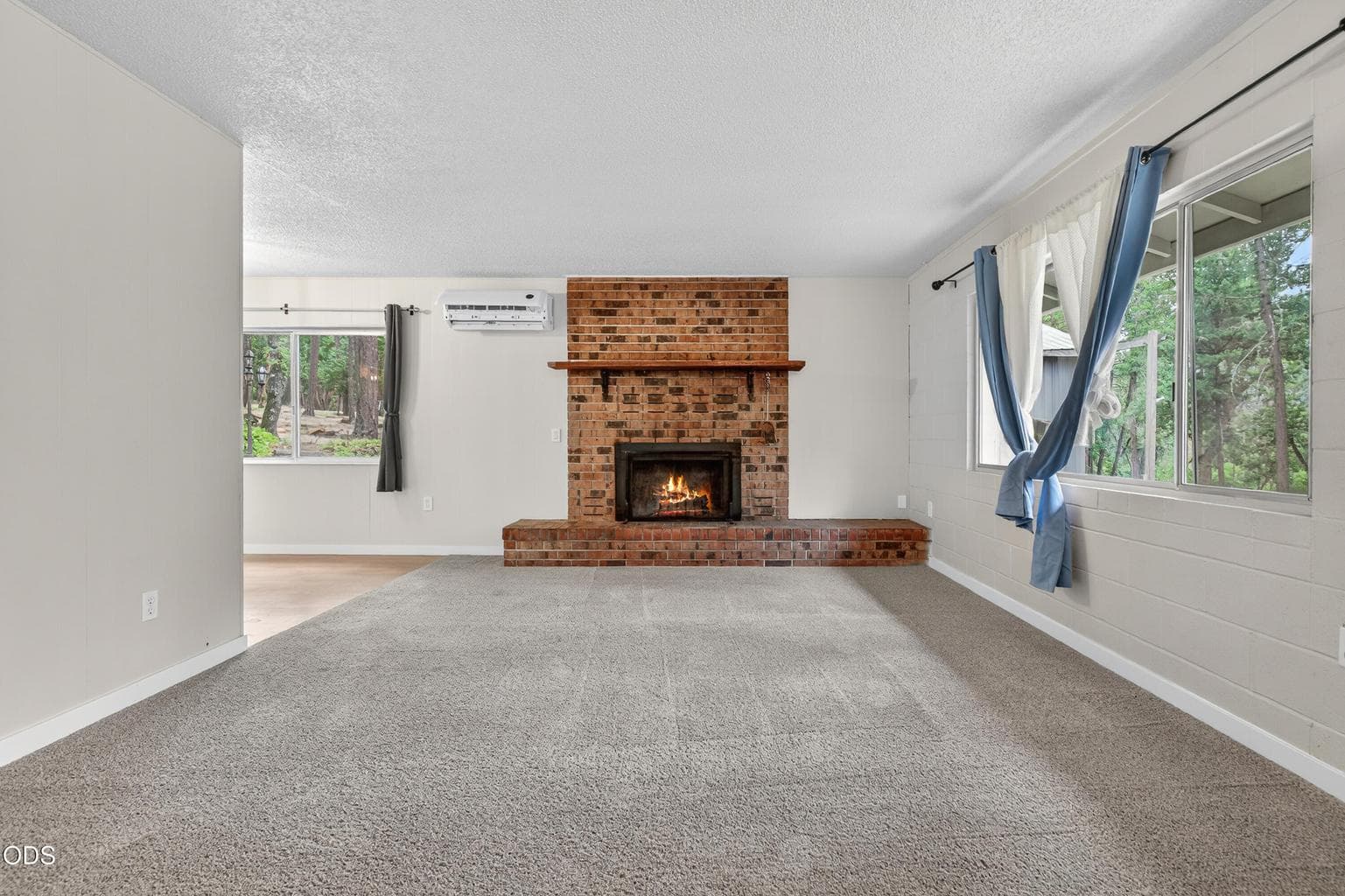 Photo of 981 Upper Applegate 3 of 36