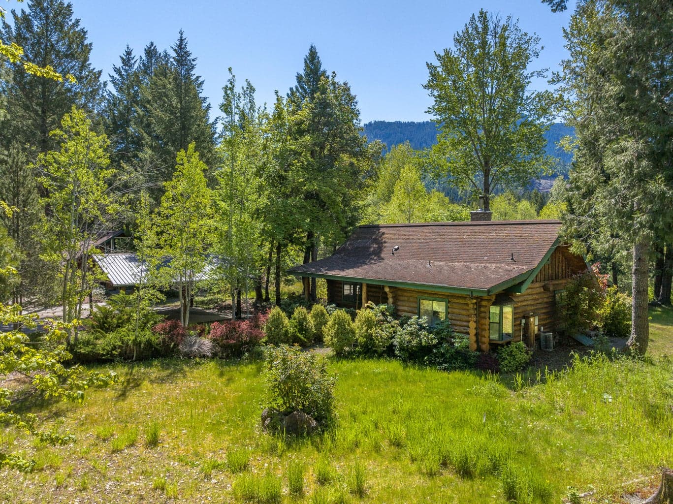 Photo of 8501 Deer Creek 5 of 74