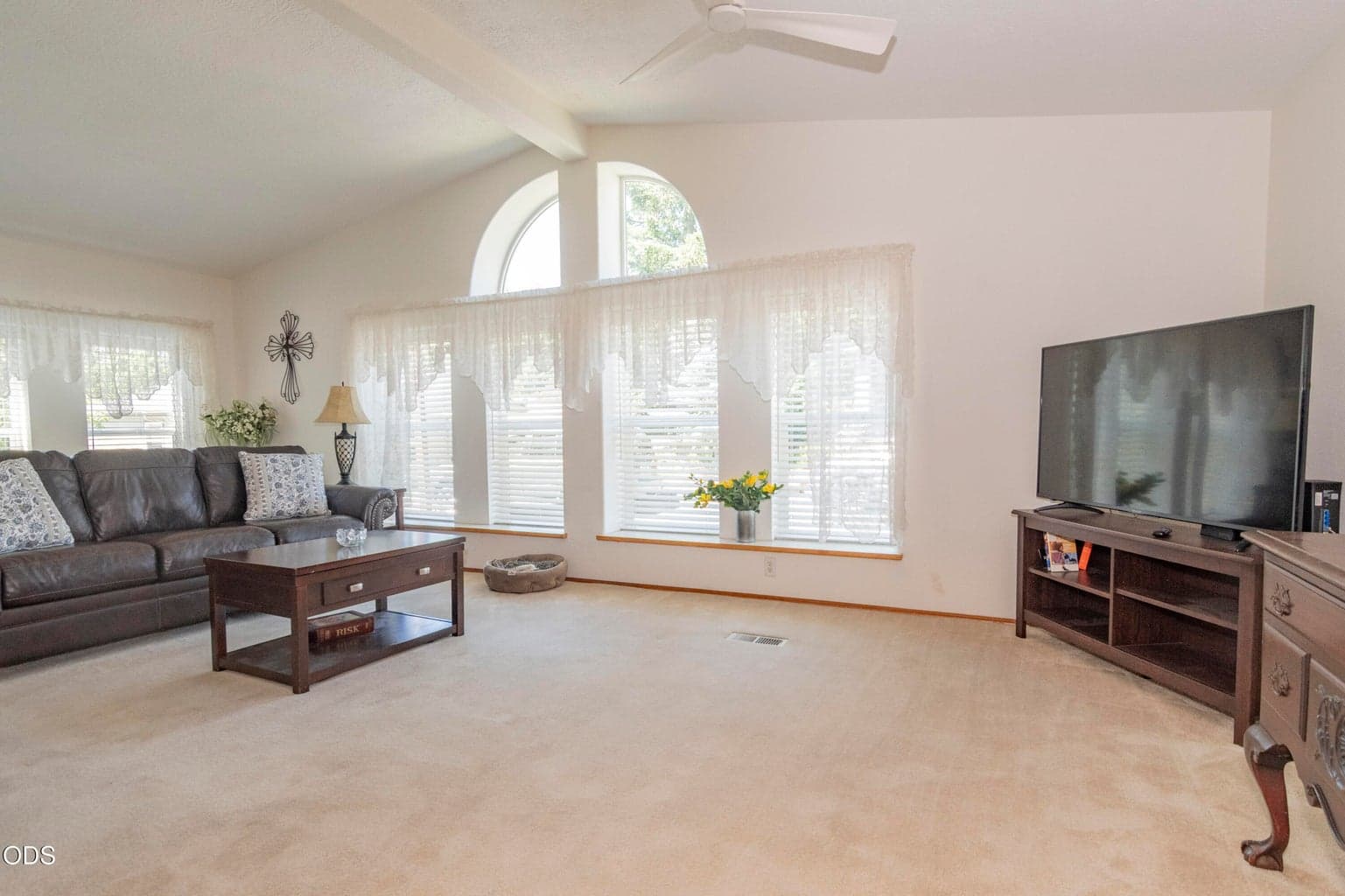 Photo of 125 Wrightwood 5 of 35