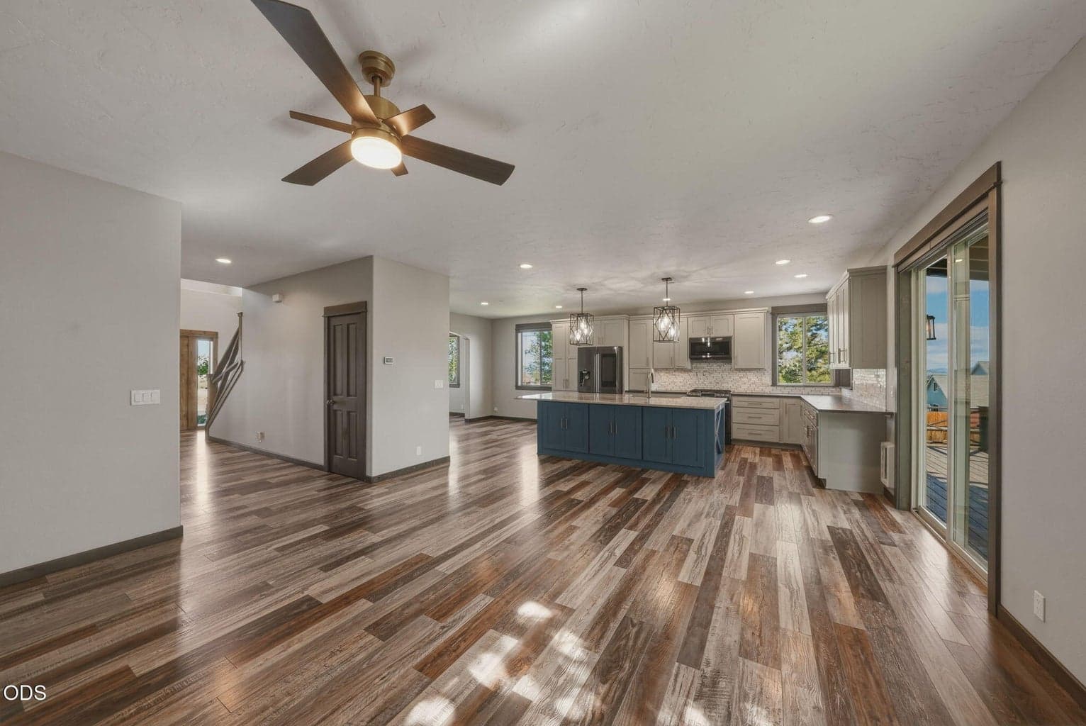 Photo of 2484 SW 39th Street 21 of 64