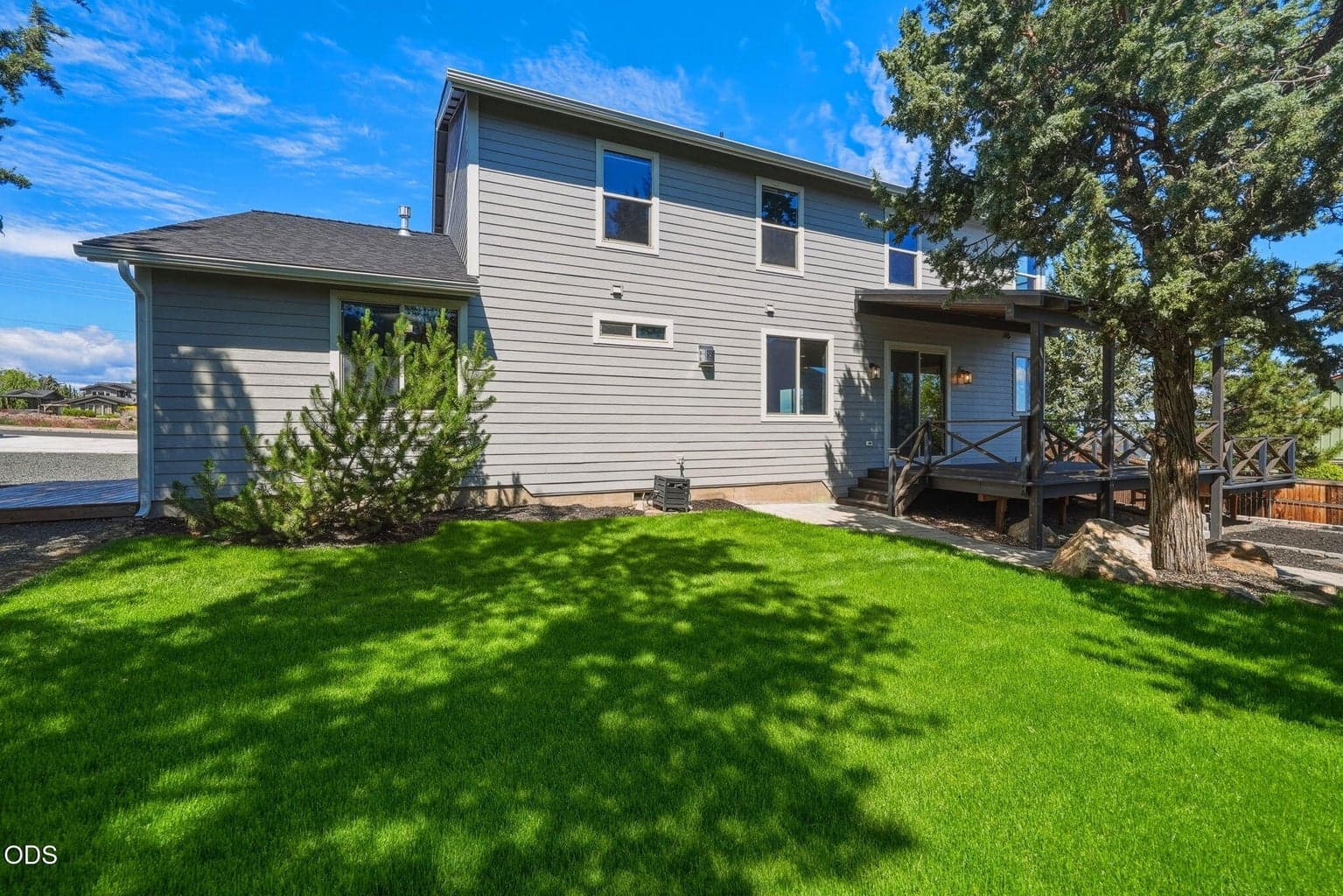 Photo of 2484 SW 39th Street 58 of 64