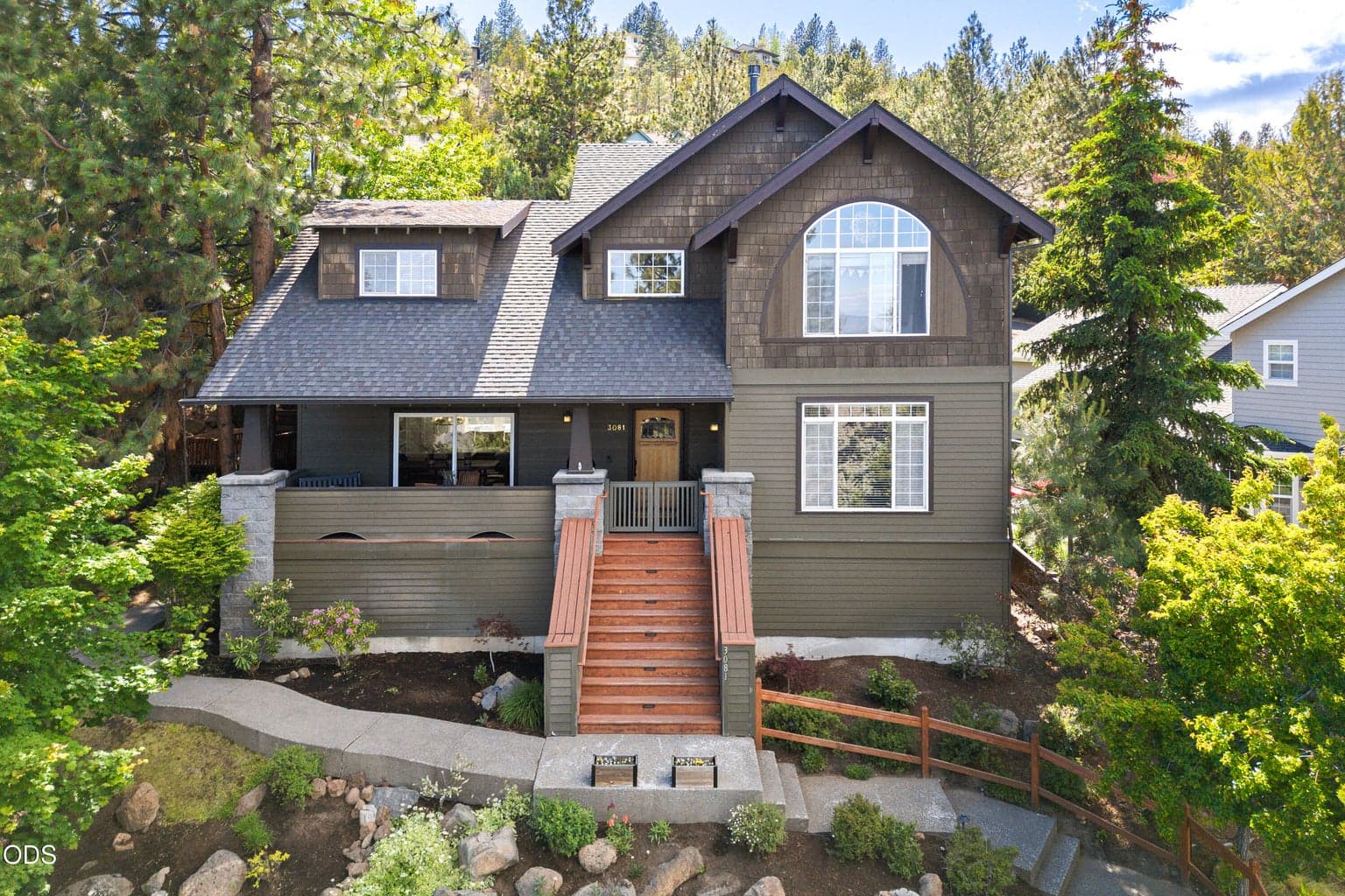 Photo of 3081 Craftsman 2 of 44