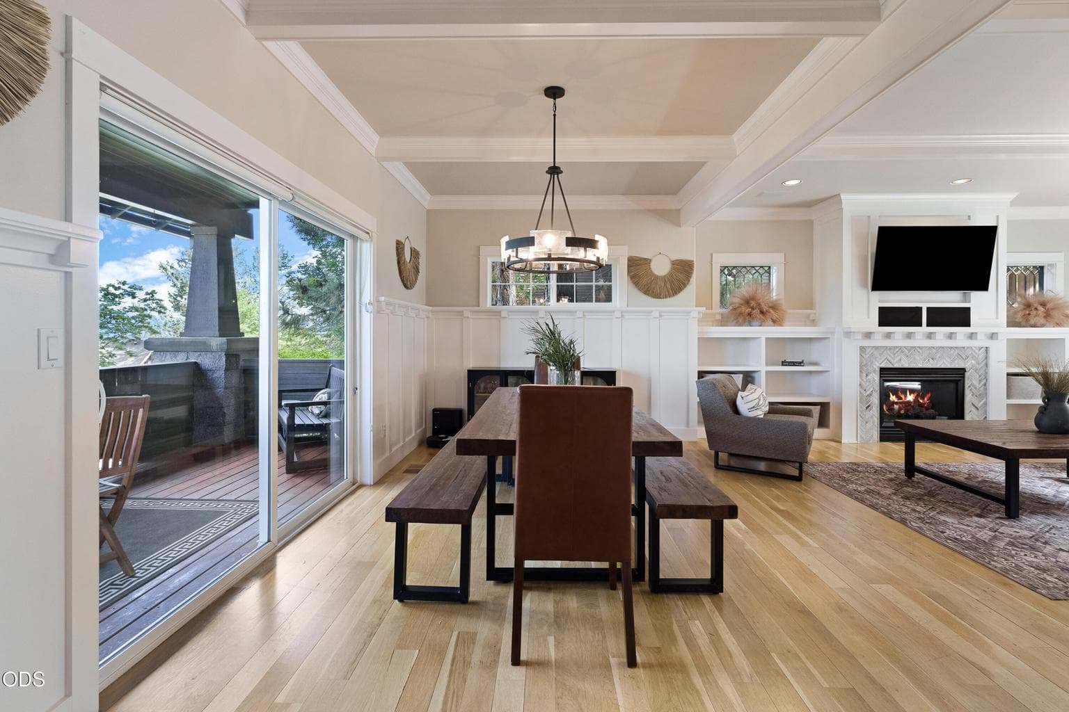 Photo of 3081 NW Craftsman Drive 10 of 44