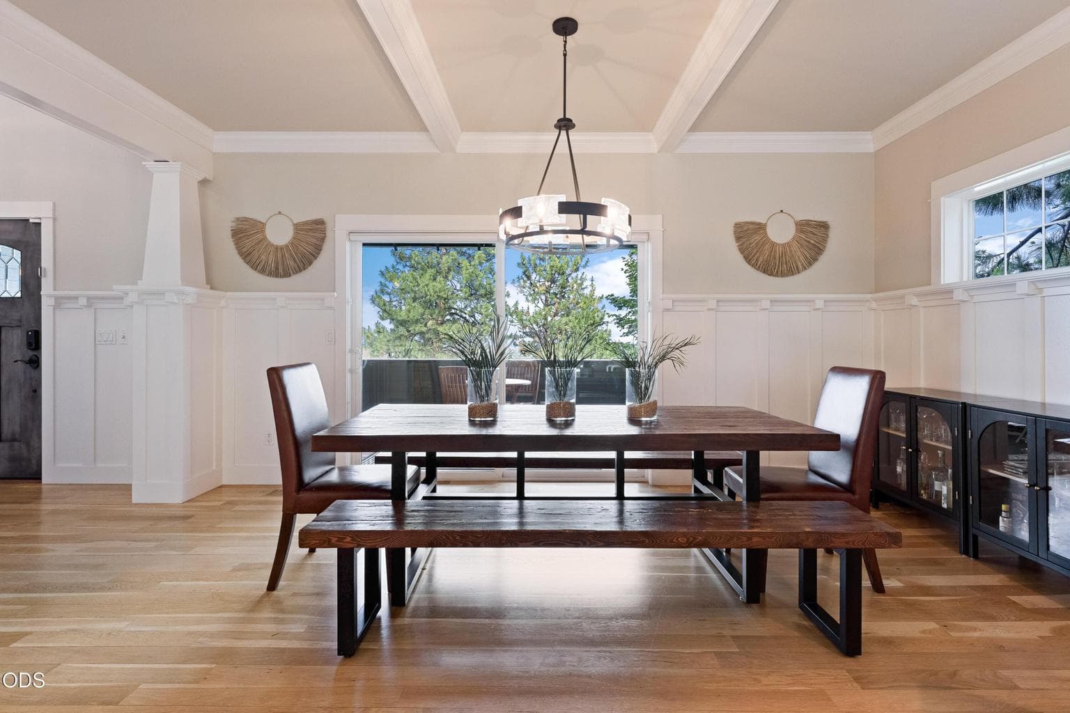 Photo of 3081 NW Craftsman Drive 7 of 44