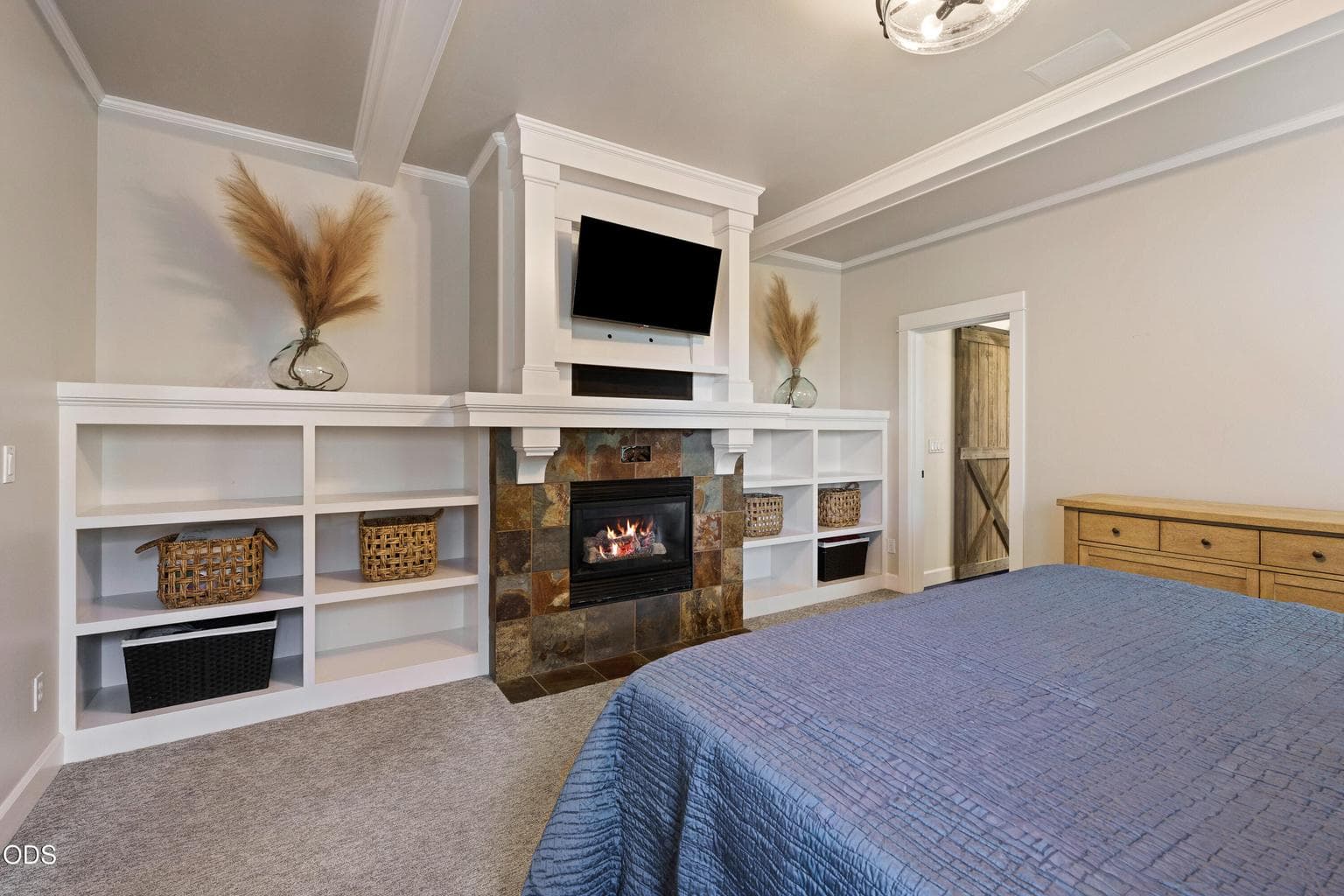 Photo of 3081 NW Craftsman Drive 23 of 44