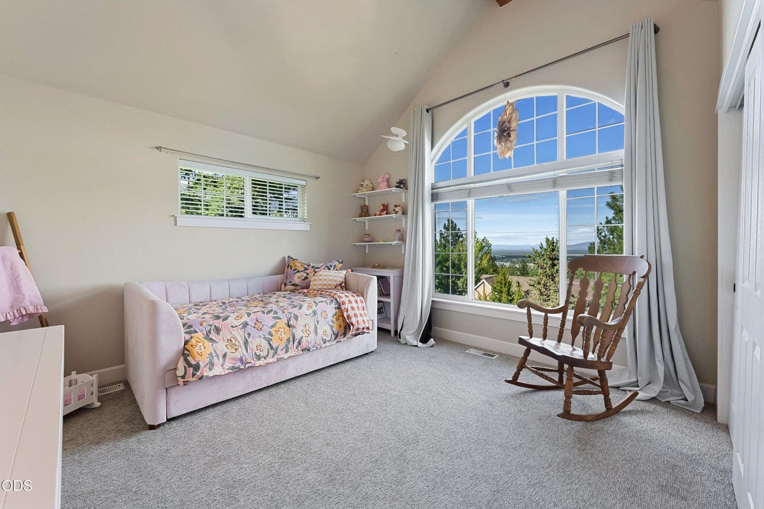 Photo of 3081 NW Craftsman Drive 34 of 44