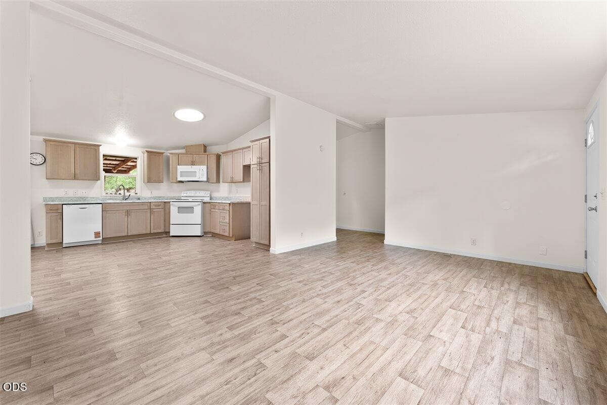 Photo of 273 Canyon Oak 5 of 23