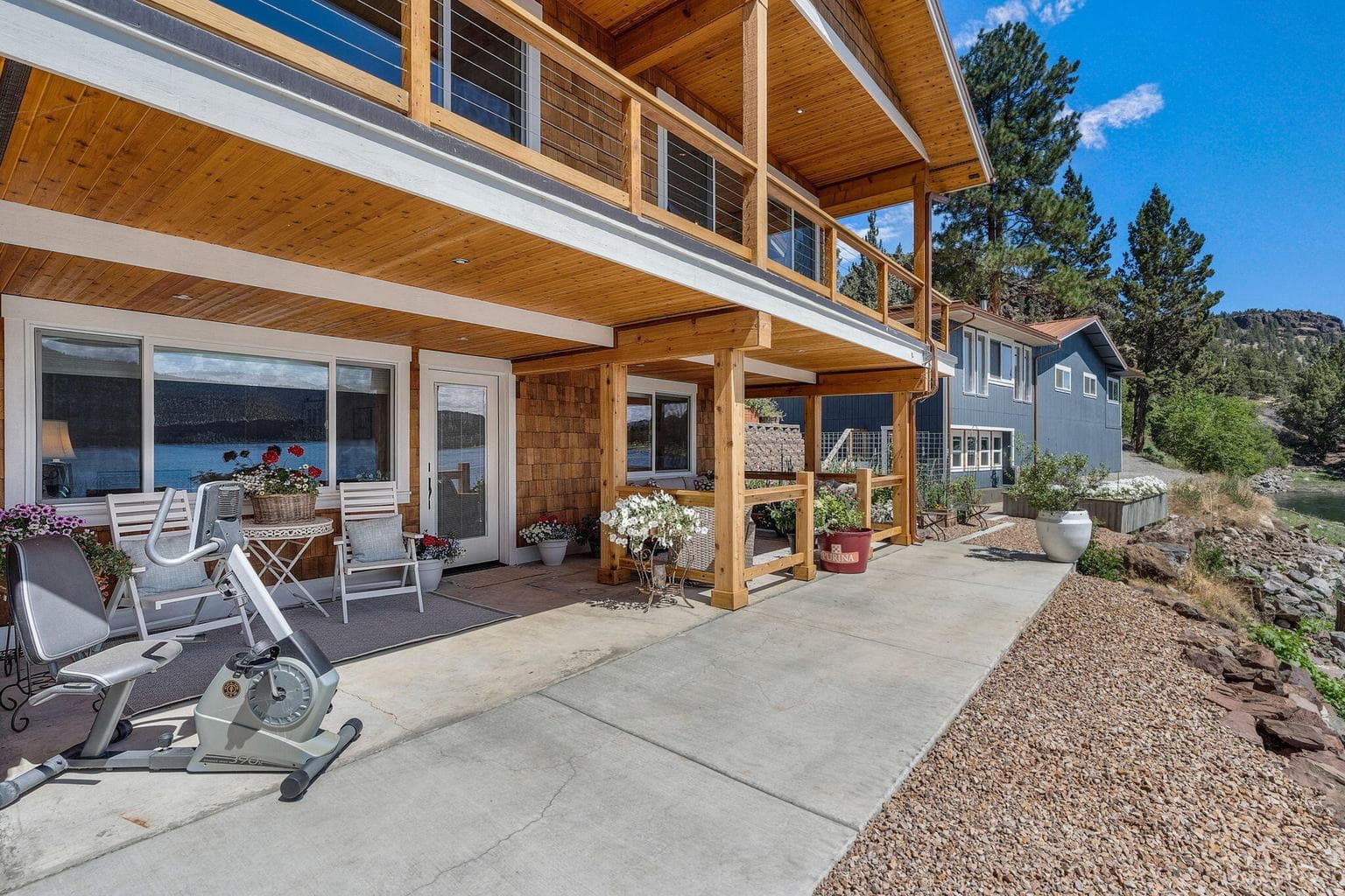 main house lower deck