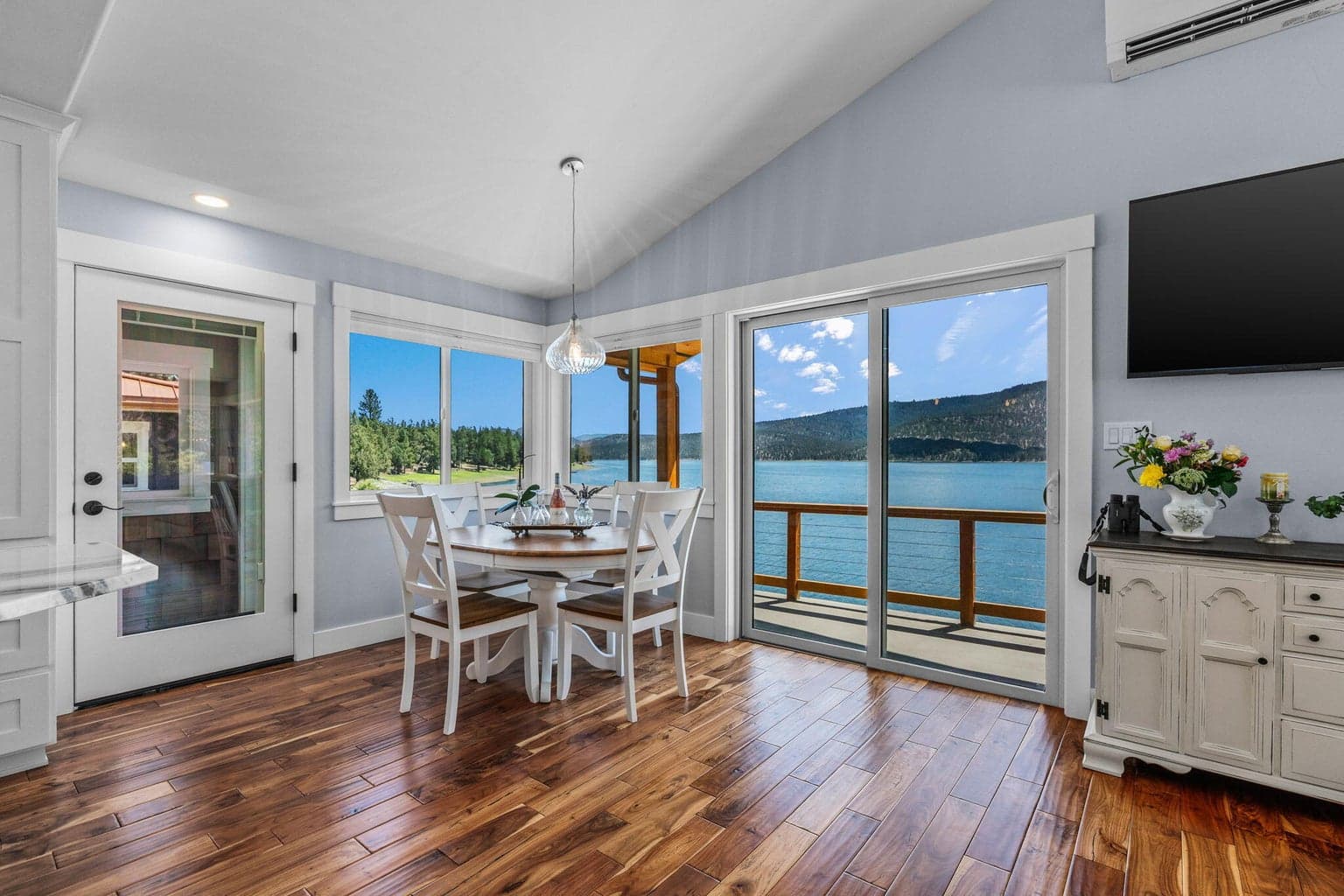Photo of 10280 NE Ochoco Highway 42 of 101