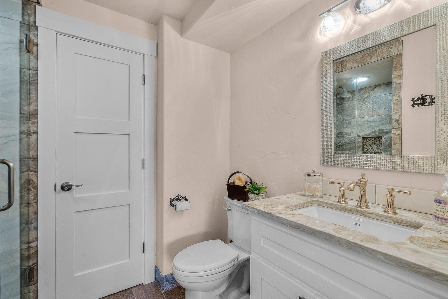 2nd bedroom ensuite bath