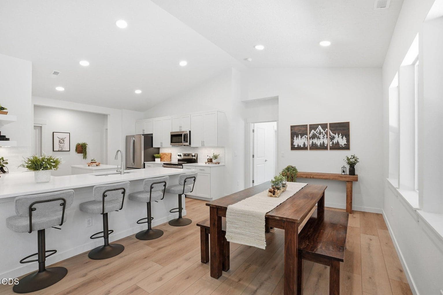 Breakfast bar