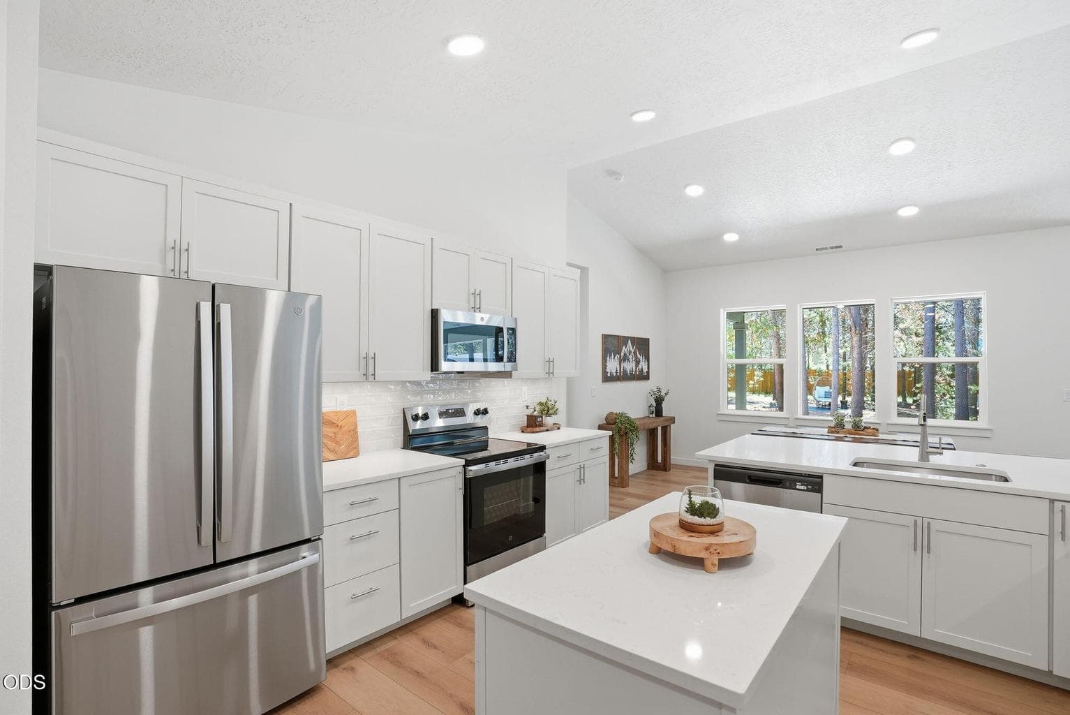 Beautiful chef's kitchen