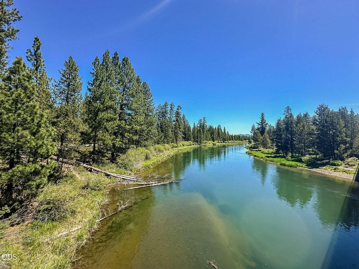 Deschutes River nearby