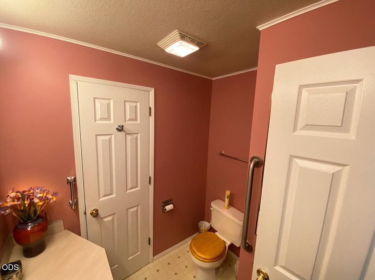 Photo of 15634 Ponderosa Lane 20 of 26