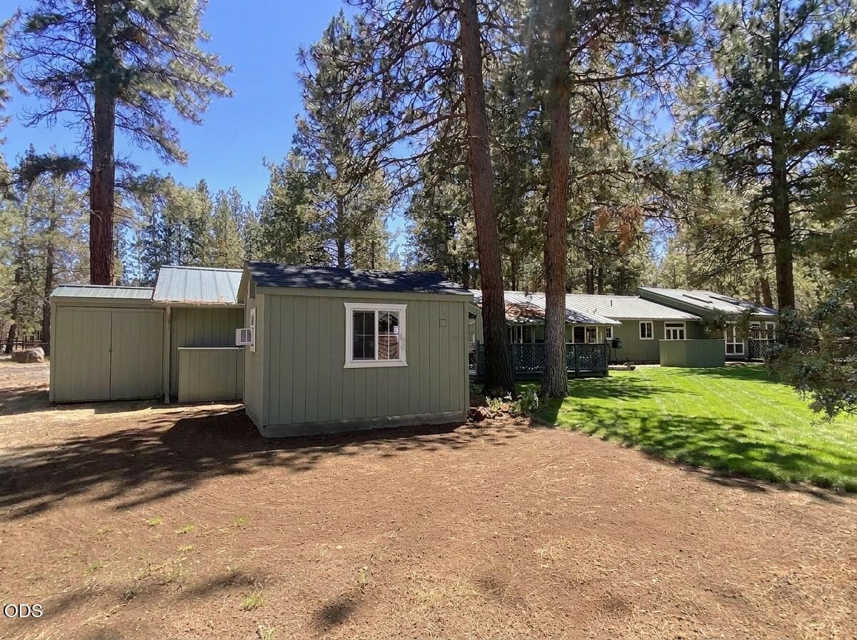 Photo of 15634 Ponderosa Lane 23 of 26