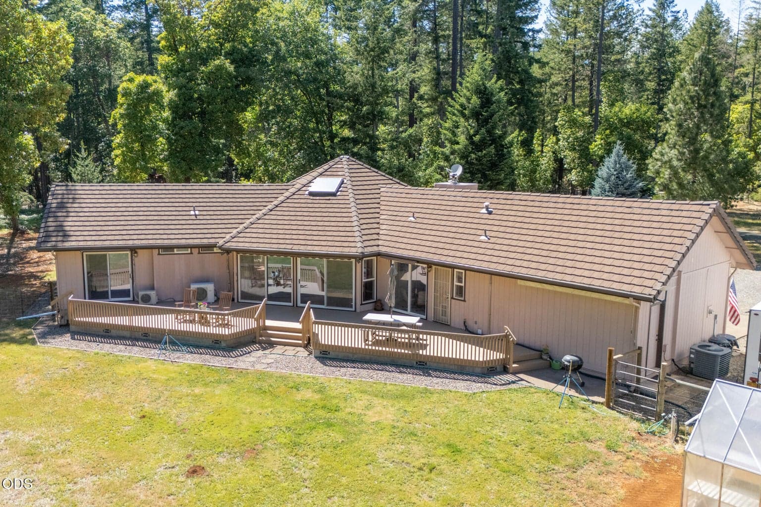 Photo of 1133 Idlewild 1 of 51