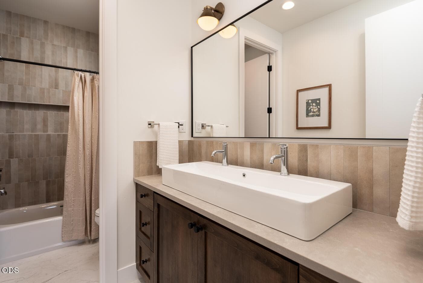 Photo of 3012 NW Polarstar Court 44 of 61