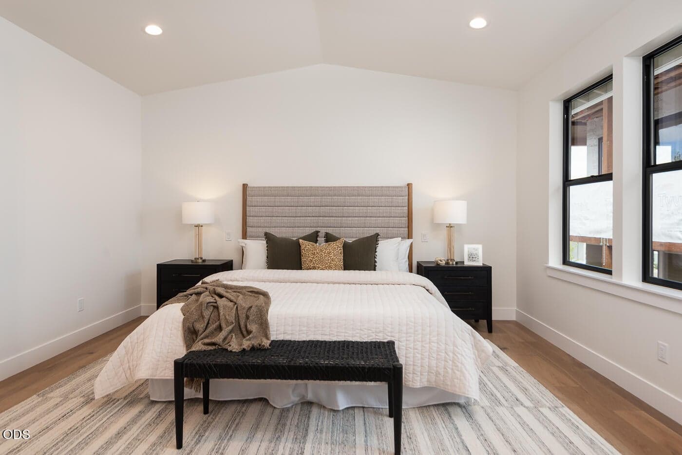 Photo of 3012 NW Polarstar Court 25 of 61