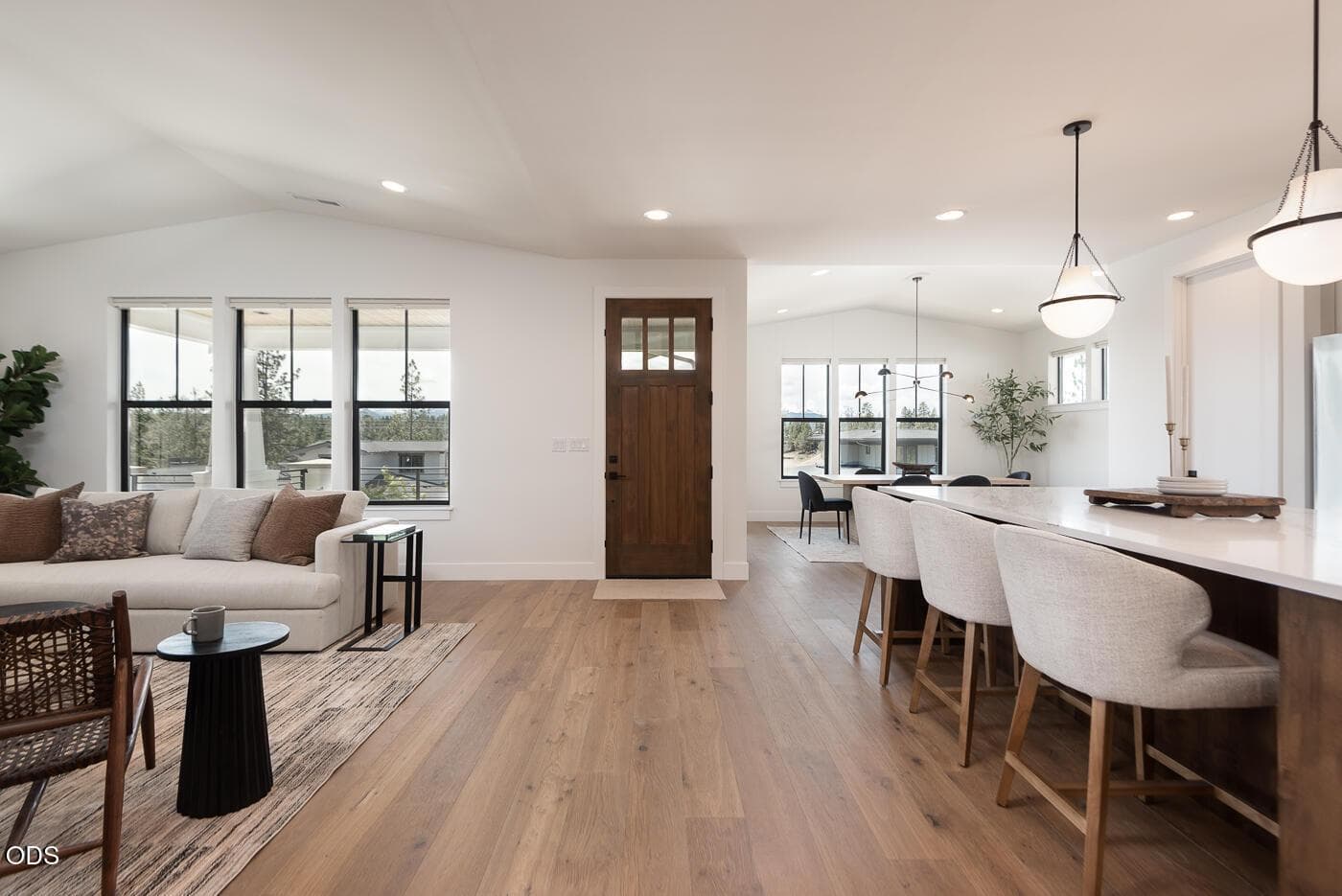Photo of 3012 NW Polarstar Court 23 of 61