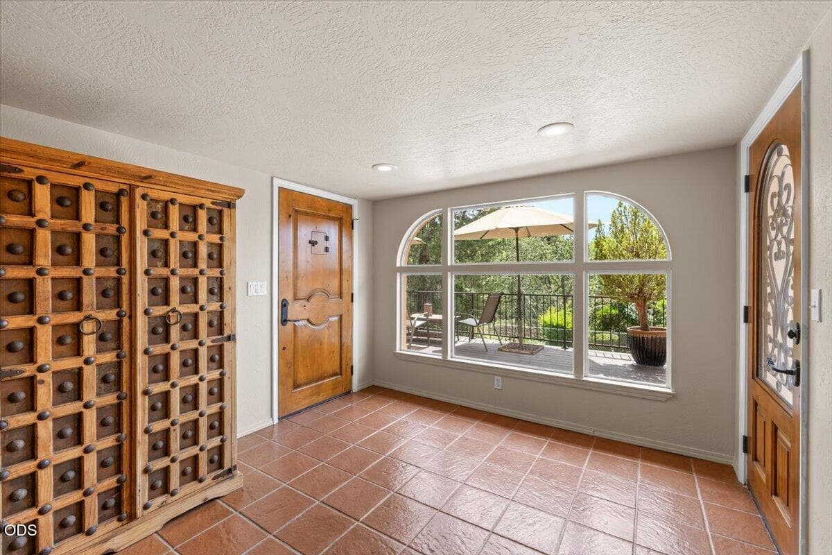 Photo of 3752 Devils Garden 5 of 65