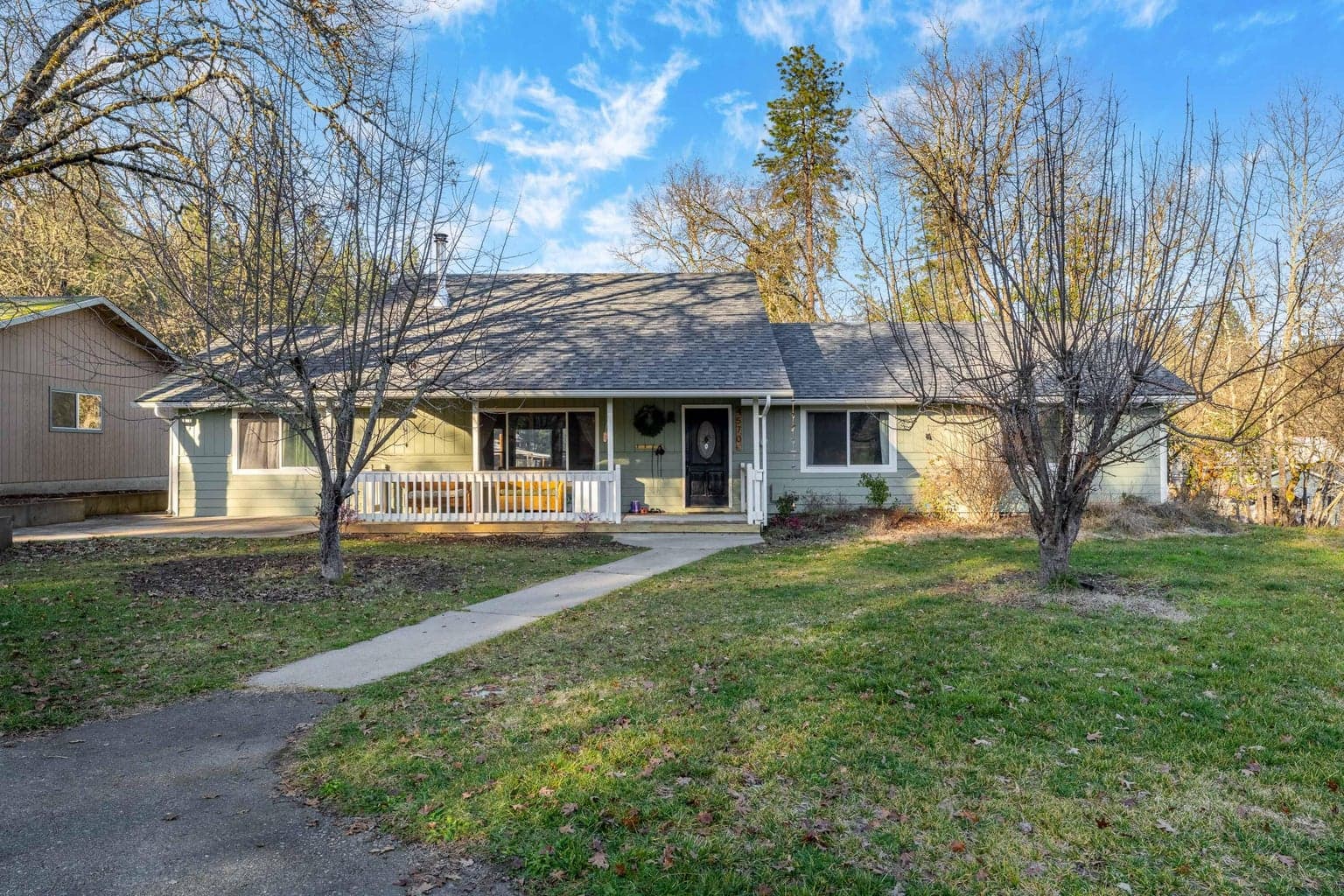 Photo of 4570 New Hope 1 of 42