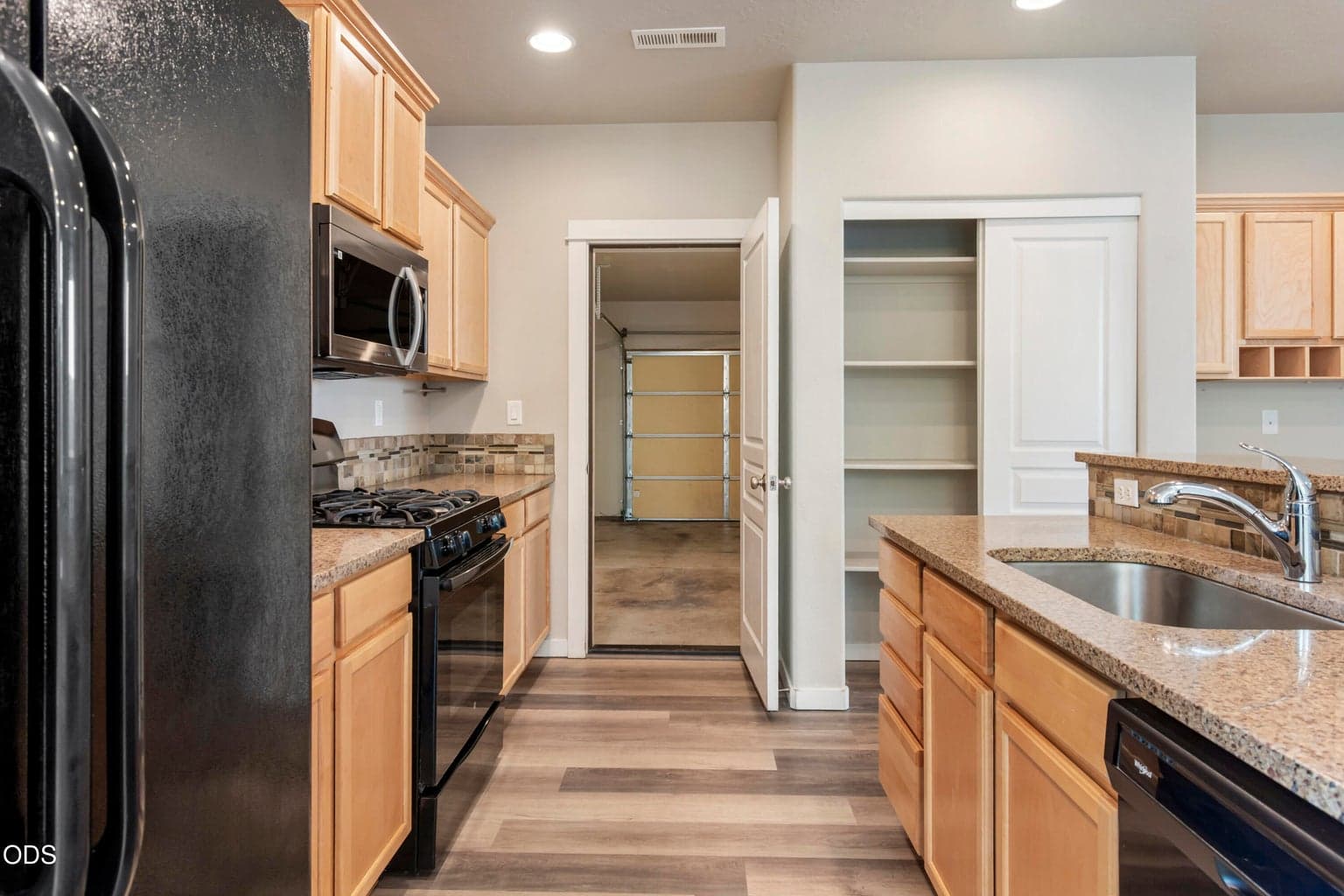 Photo of 21332 Oconnor Way 15 of 33