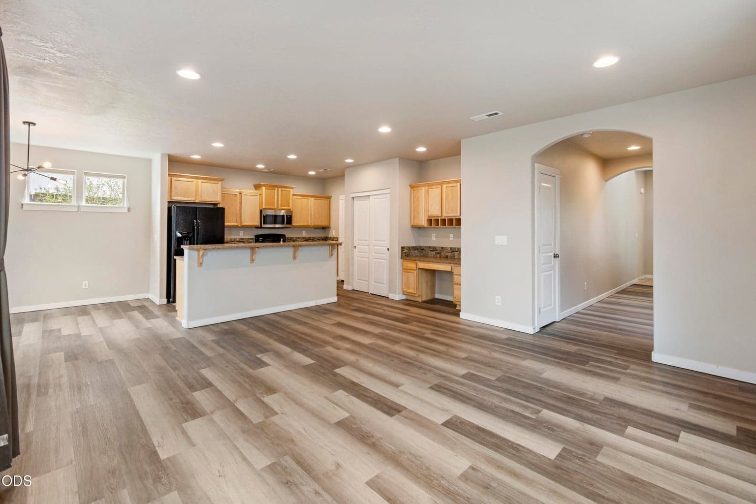 Photo of 21332 Oconnor 3 of 33