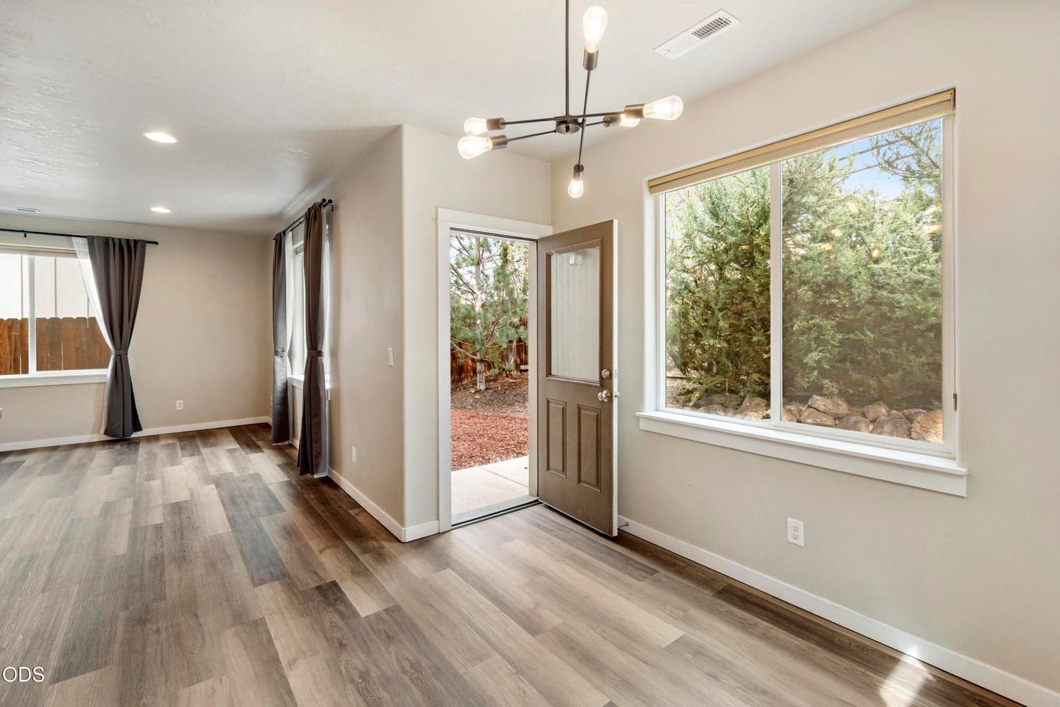 Photo of 21332 Oconnor 4 of 33