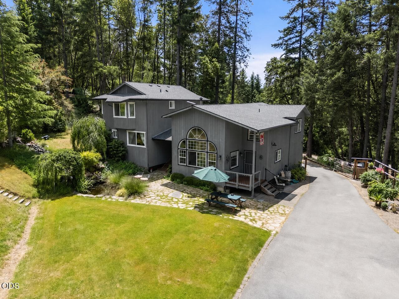 Photo of 3268 Humbug Creek 4 of 35