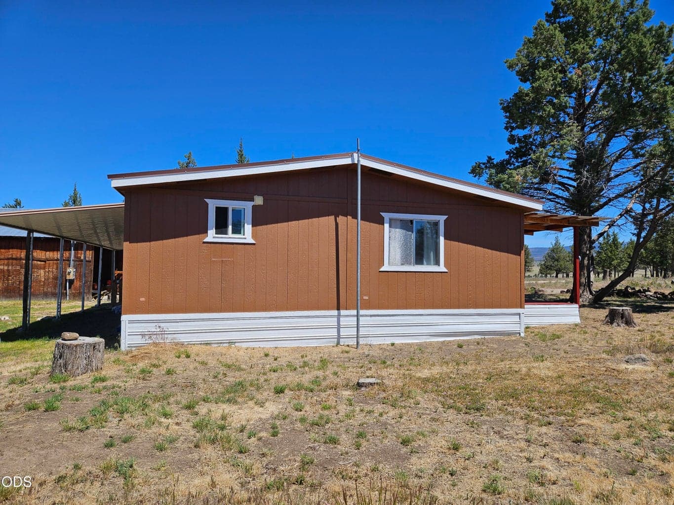 Photo of 65808 Highway 140 3 of 34